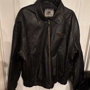 Vintage Bomber Burk’s Bay from Thompson Aviation Size Large Black